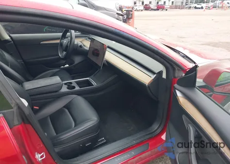 2022 Tesla Model 3 Rear-Wheel Drive z USA, uszkodzony, nr VIN 5YJ3E1EAXNF187276